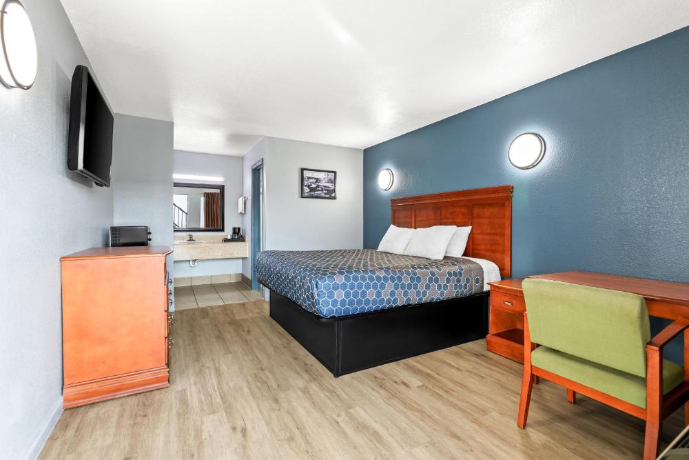 King Room interior